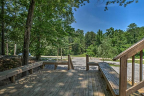 Guntersville Lake Cabin with 3 Fishing Ponds!